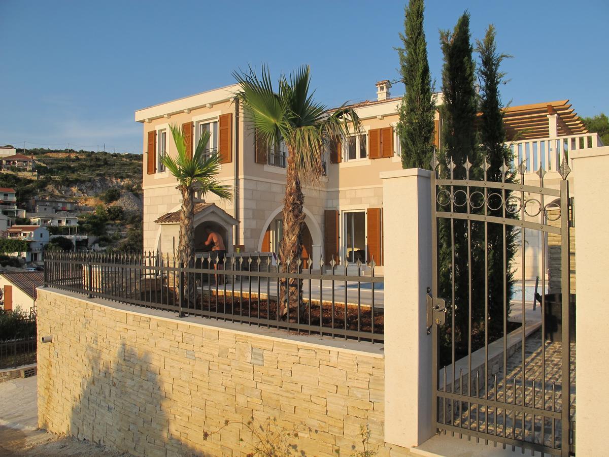 Villa Elena Sevid Exterior foto